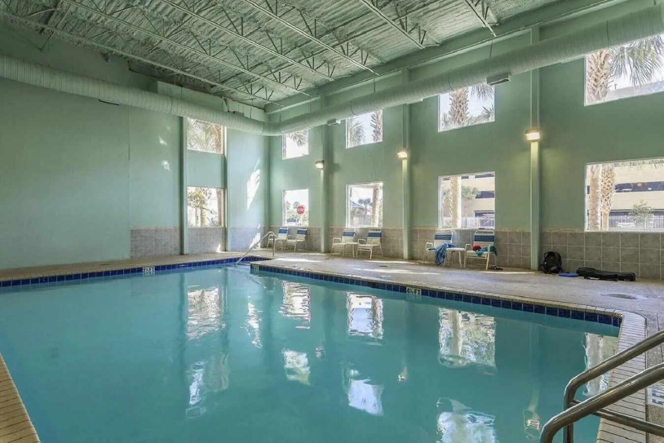 Beachfront Spacious Renovated Condo - Pools, Hot Hub, Spa - Walk To Pier Park In Pcb Panama City Beach Estados Unidos da América